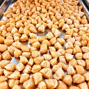 bonbons au miel sur plateau métallique la mare aux abeilles.webp